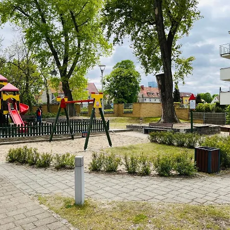 アパート Oliva Park